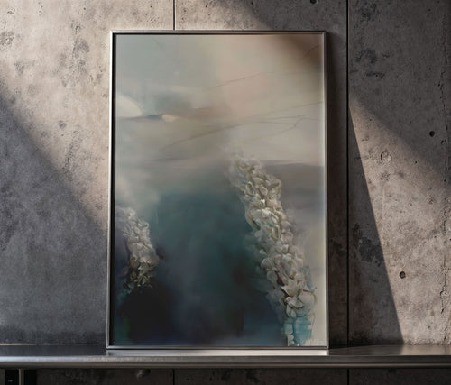 La porte des profondeurs, tirage d’art posé contre un mur de béton dans une lumière rasante.